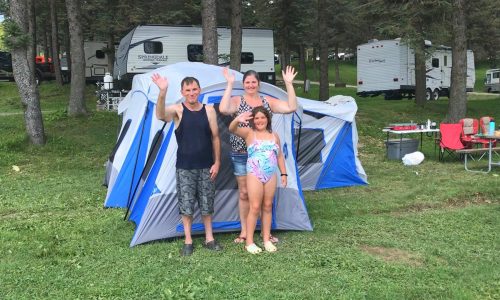 Tents Family Waving 2023